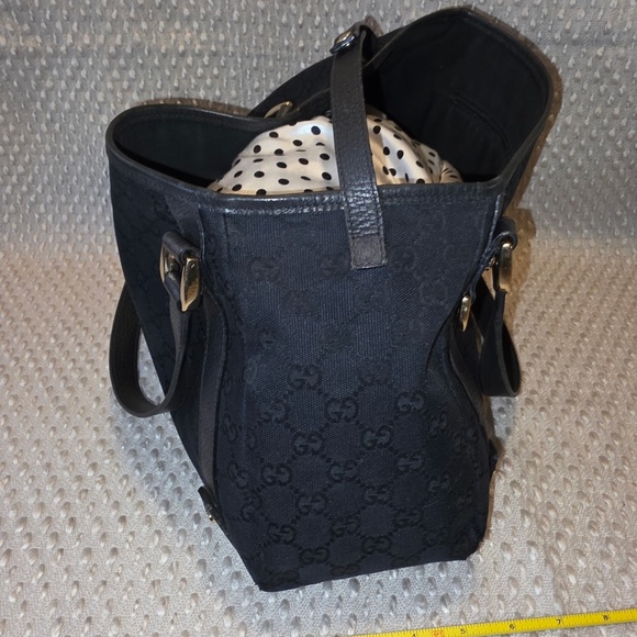 Authentic GUCCI ABBY bag with matching wallet - Picture 11 of 16